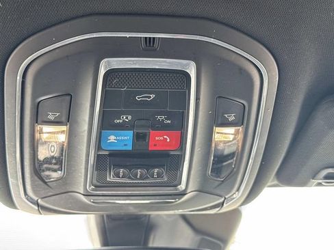 Used 2023 Jeep Grand Cherokee L Laredo AWD/4WD image 24