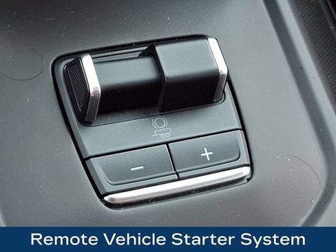 Used 2025 GMC Sierra 1500 Denali Ultimate AWD/4WD image 17