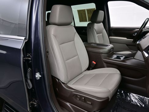 Used 2023 Chevrolet Tahoe LT image 14