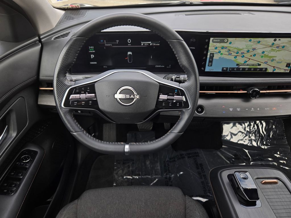 Used 2023 Nissan Ariya FWD image 14