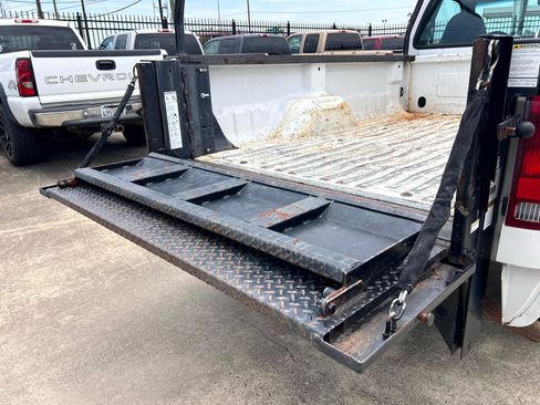 Used 2002 Ford F250 XL image 38