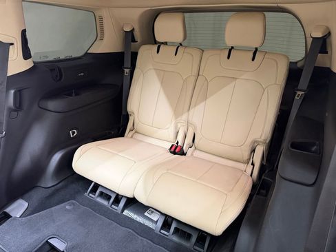 Used 2021 Jeep Grand Cherokee L Limited image 17