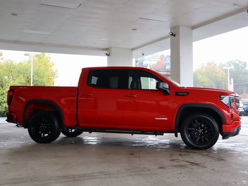 Used 2022 GMC Sierra 1500 Elevation image 5