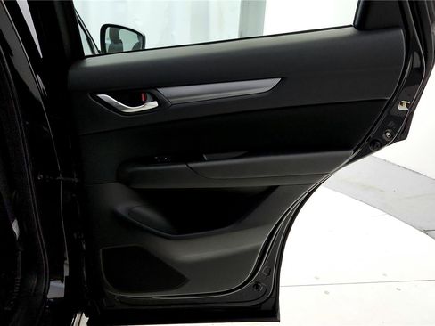 Used 2019 MAZDA CX-5 Sport image 19