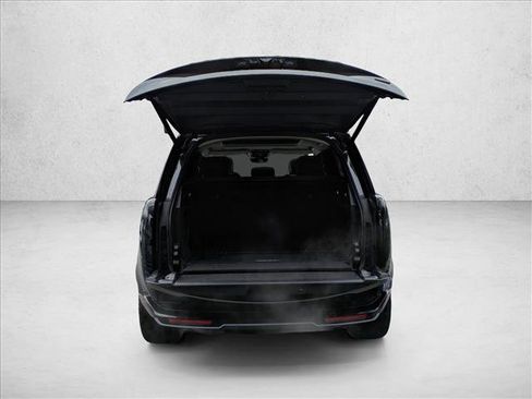 Certified 2023 Land Rover Range Rover SE image 8
