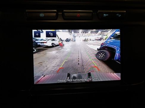 Used 2024 Ford F350 XLT w/ FX4 Off-Road Package image 16