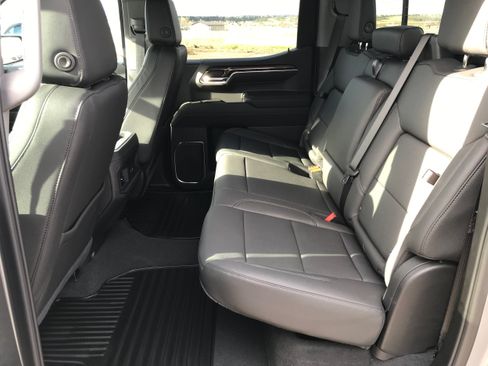 New 2026 Chevrolet Silverado 1500 RST w/ Convenience Package II AWD/4WD image 15