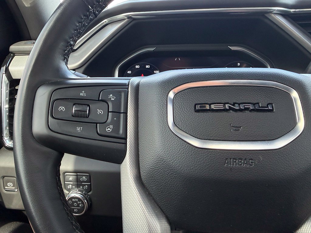 Used 2024 GMC Sierra 2500 Denali w/ Denali Reserve Package AWD/4WD image 13