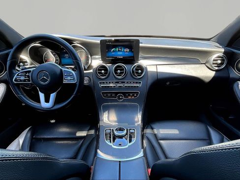 Used 2019 Mercedes-Benz C 300 4MATIC Sedan image 7