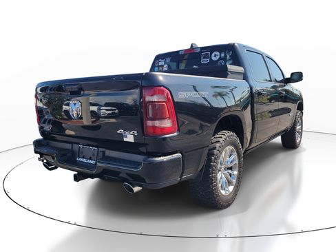 Used 2023 RAM 1500 Laramie AWD/4WD image 4