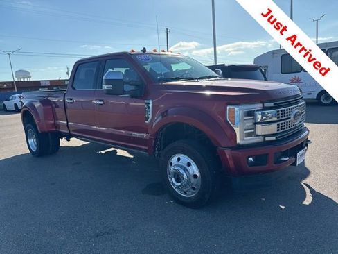 Used 2019 Ford F450 Platinum w/ Platinum Ultimate Package AWD/4WD image 9
