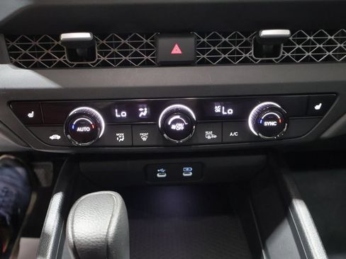 Used 2024 Honda Accord EX image 31