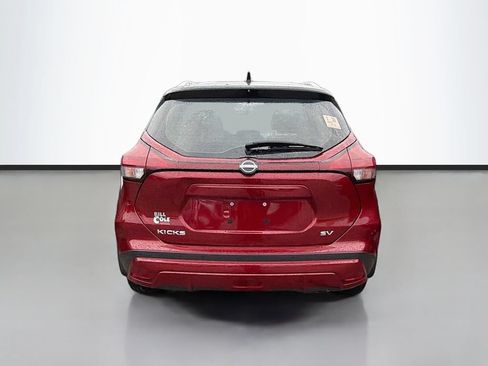 Used 2023 Nissan Kicks SV FWD image 7