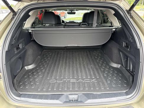 Used 2024 Subaru Outback Limited AWD/4WD image 27