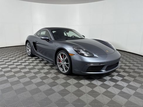 New 2025 Porsche 718 Cayman S image 9
