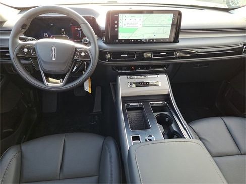 New 2026 Lincoln Aviator Premiere w/ Jet Appearance Package image 25