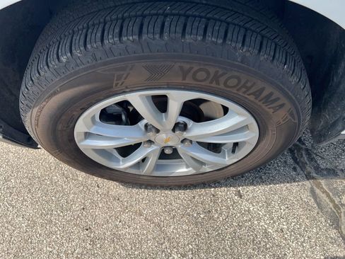 Used 2016 Chevrolet Equinox LT w/ Convenience Package FWD image 4