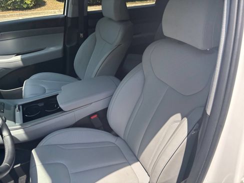 Used 2025 Hyundai Palisade SEL FWD image 28