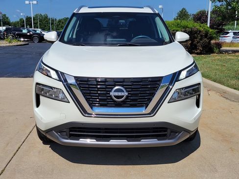 Certified 2023 Nissan Rogue SL w/ SL Premium Package AWD/4WD image 8