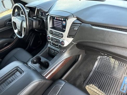 Used 2017 GMC Yukon SLT w/ Open Road Package RWD image 33