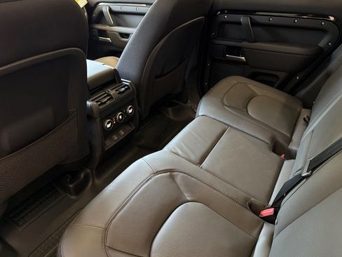 New 2026 Land Rover Defender 110 X AWD/4WD image 23