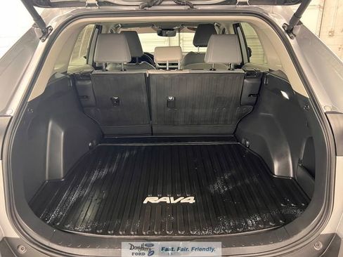 Used 2024 Toyota RAV4 XLE Premium FWD image 31