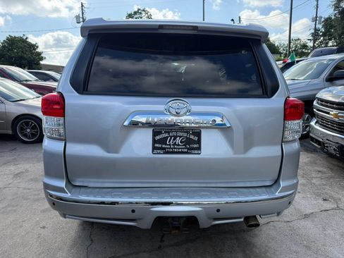 Used 2011 Toyota 4Runner SR5 AWD/4WD image 6