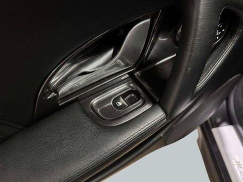 Used 2013 Maserati Quattroporte S RWD image 37