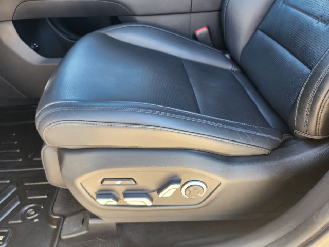 Used 2024 Hyundai Santa Fe Calligraphy FWD image 26
