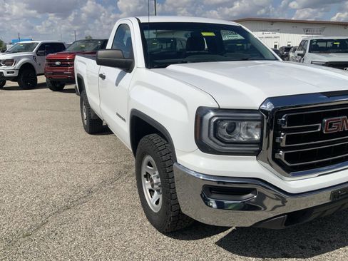 Used 2018 GMC Sierra 1500 2WD Regular Cab image 11
