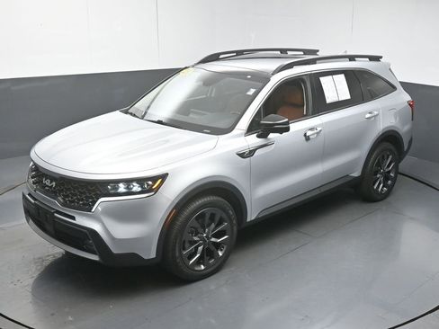 Used 2022 Kia Sorento SX Prestige w/ Rust Color Package image 45