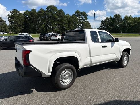 Used 2025 Toyota Tacoma SR RWD image 8