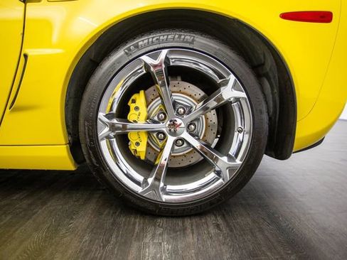 Used 2012 Chevrolet Corvette Grand Sport w/ 3LT Preferred Equipment Group image 38