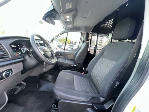 Used 2024 Ford Transit 250 Low Roof w/ Exterior Upgrade Package image 18