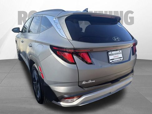 Used 2025 Hyundai Tucson SEL FWD image 6