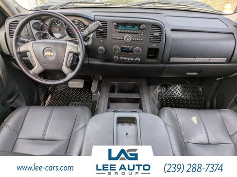 Used 2013 Chevrolet Silverado 2500 LT w/ Custom Sport Truck Package AWD/4WD image 12