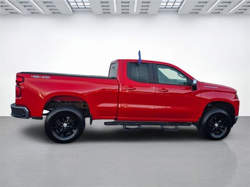 Used 2019 Chevrolet Silverado 1500 LT w/ All-Star Edition image 8
