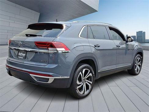 Used 2023 Volkswagen Atlas Cross Sport SEL image 6