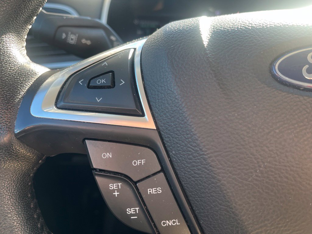 Used 2019 Ford Edge SEL w/ Equipment Group 201A FWD image 14