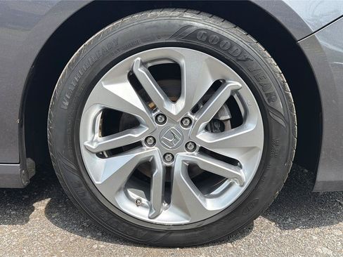 Used 2019 Honda Accord LX image 24