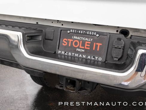 Used 2024 RAM 2500 Tradesman w/ Chrome Appearance Group image 4