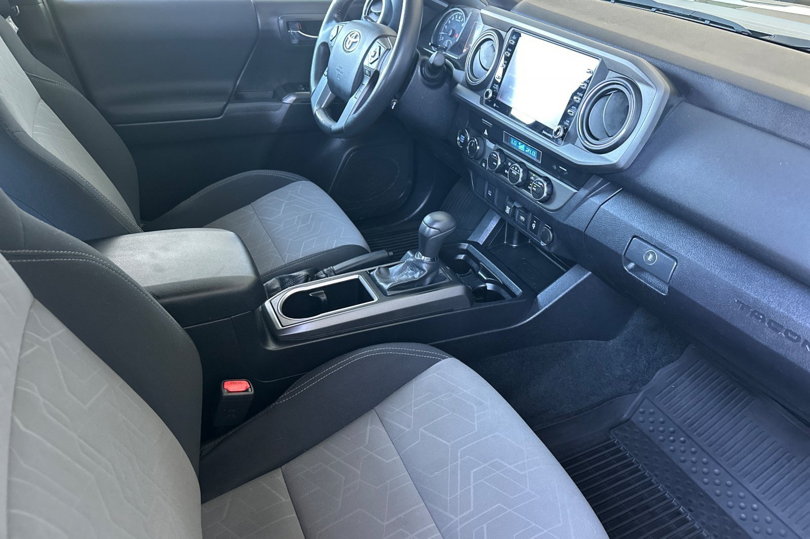 Certified 2023 Toyota Tacoma TRD Off-Road AWD/4WD image 14