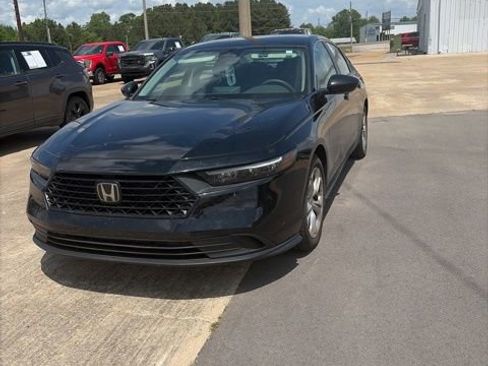Used 2024 Honda Accord LX image 2