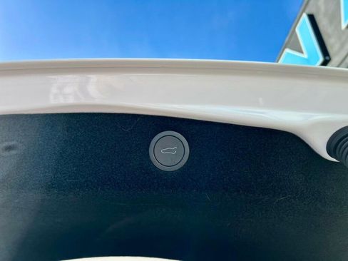 Used 2024 Tesla Model 3 Long Range image 9