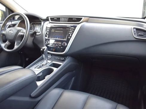 Used 2023 Nissan Murano SV AWD/4WD image 12