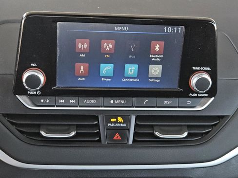 Used 2023 Nissan Altima 2.5 S image 11