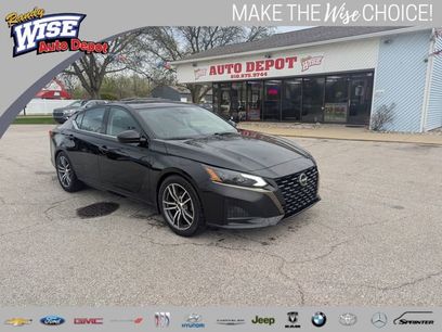 Used 2023 Nissan Altima 2.5 SR w/ SR Premium Package