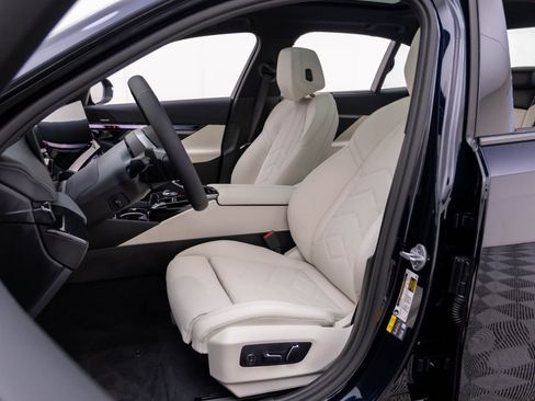 New 2027 BMW 550e xDrive w/ Executive Package AWD/4WD image 16