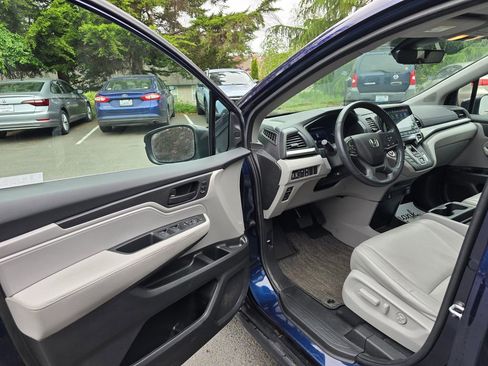 Used 2022 Honda Odyssey EX-L image 7