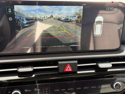 New 2026 Kia Sportage EX w/ EX Panorama Roof Package image 14